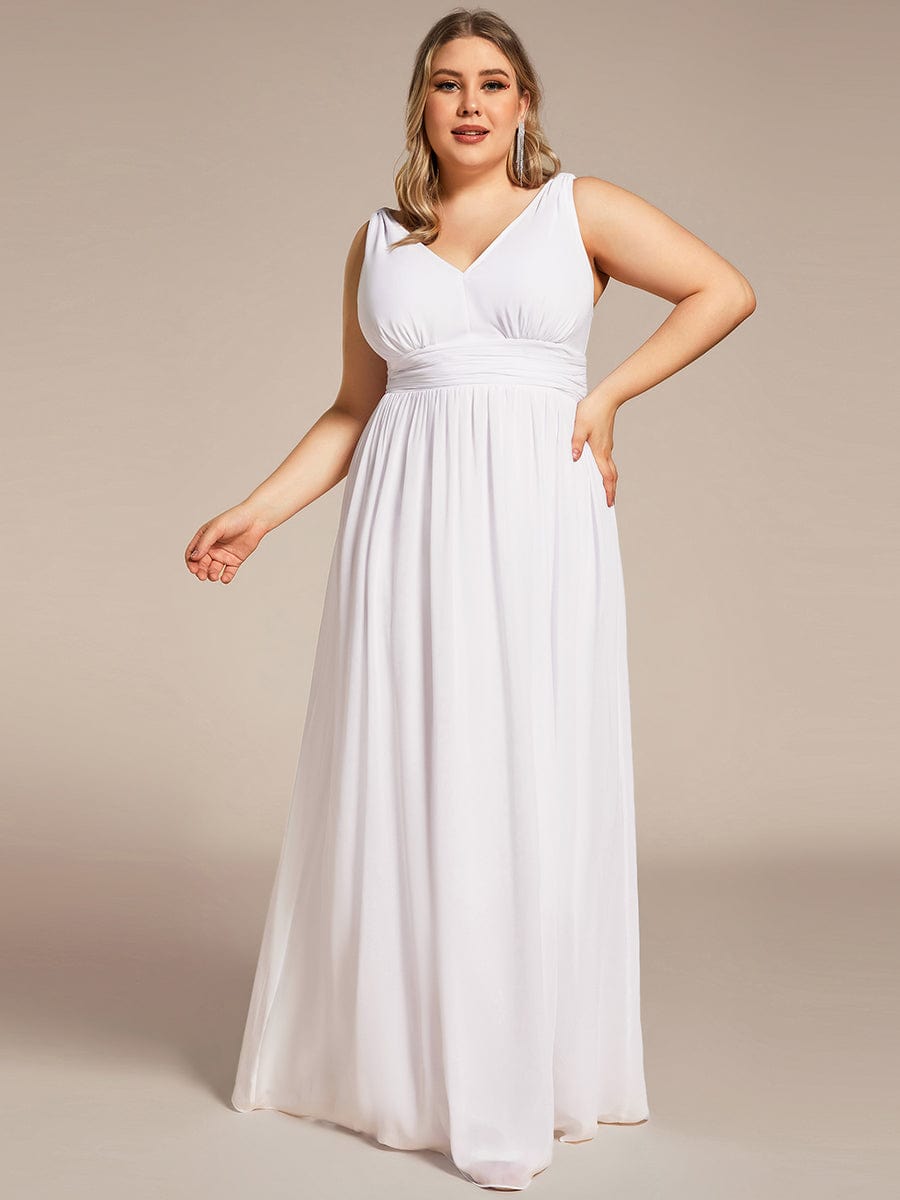 Plus Size Sleeveless V-Neck Chiffon Maxi Bridesmaid Dress