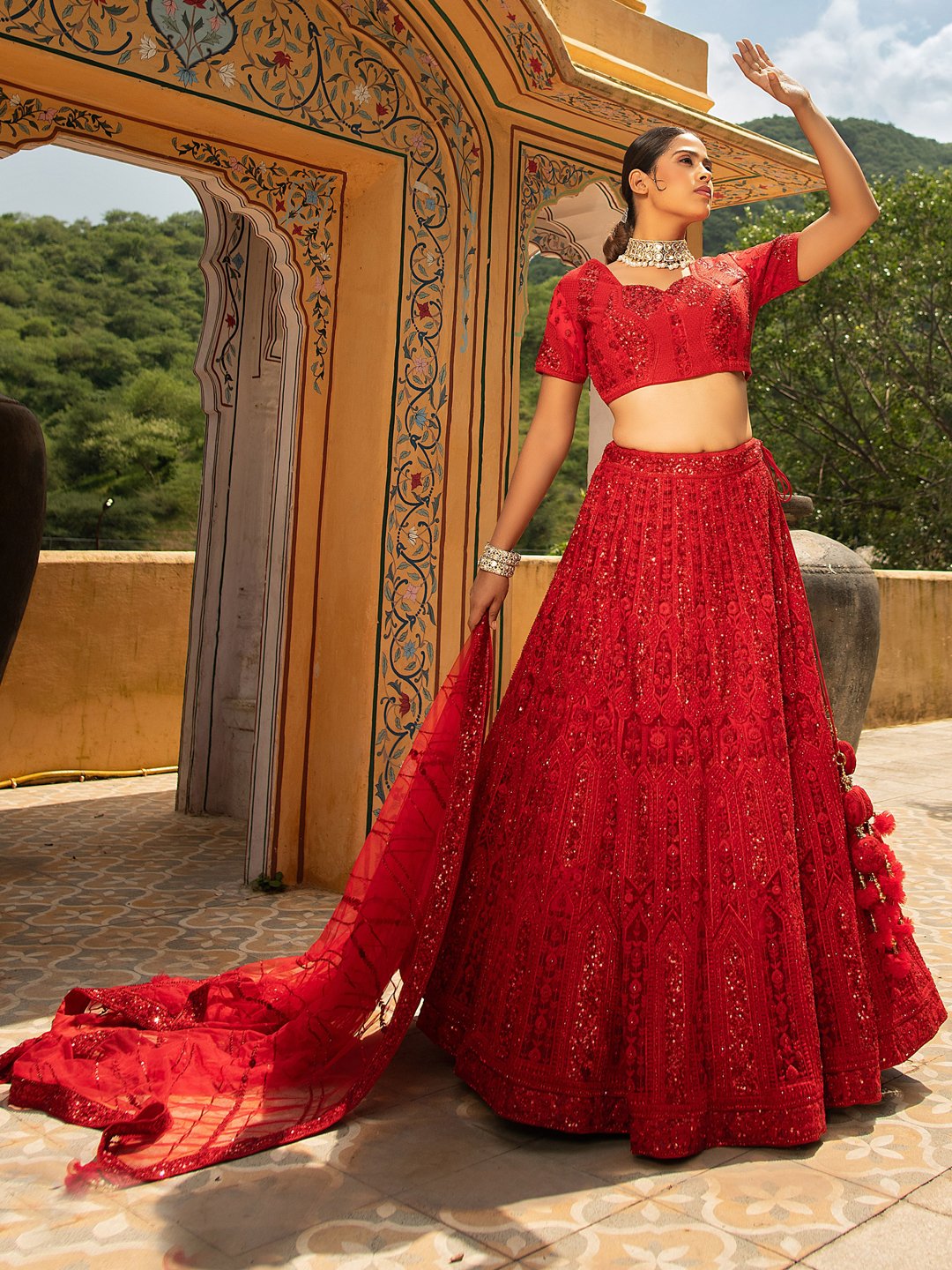 Silk Red Heavy Bridal Lehenga Choli at Rs 13950 in New Delhi | ID:  2852537248833