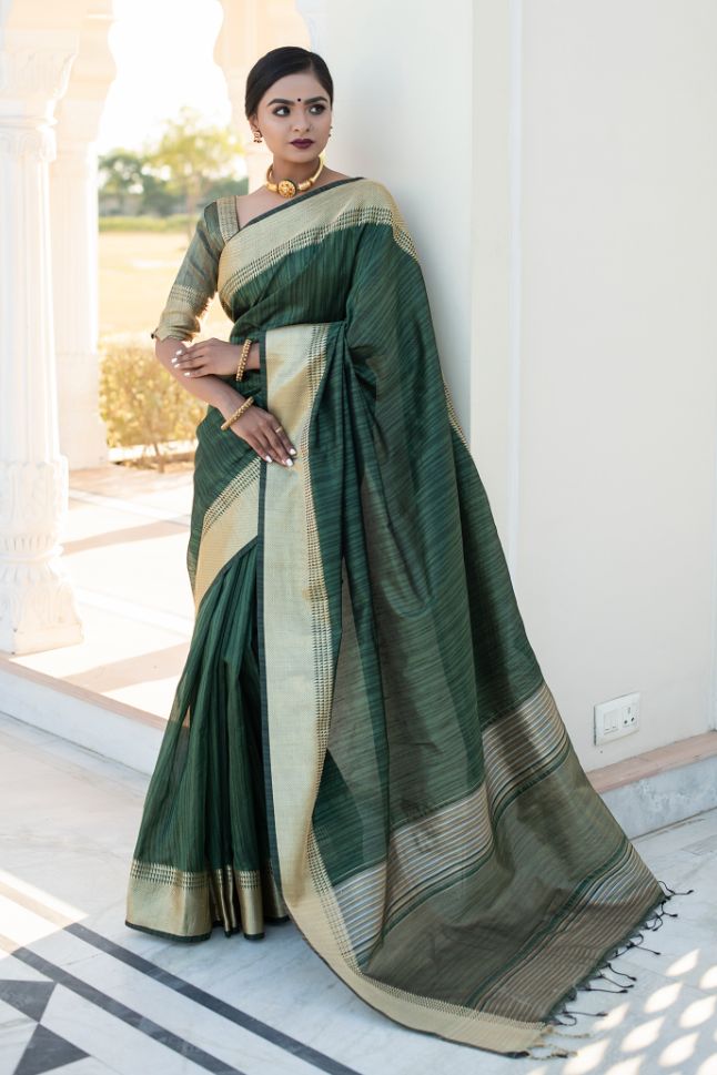 20 South Indian Style Designer Blouse Designs for Sarees