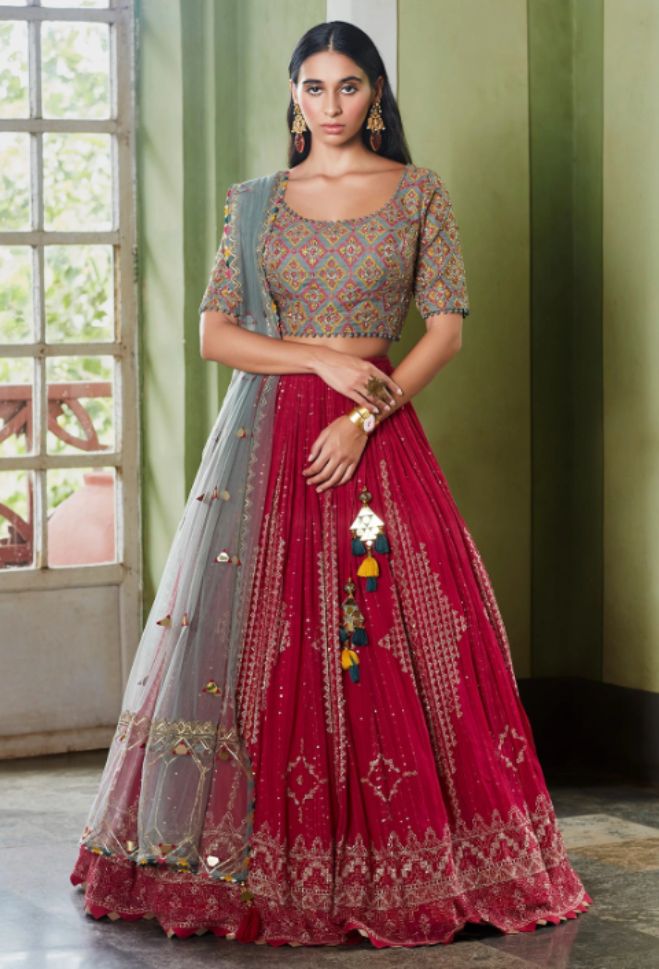 Magenta Lehenga Combination : Explore Marvel in Vibrant Hues.