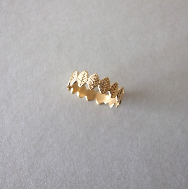 14k Gold Leaf Wedding Band – Shirli's Jewelry