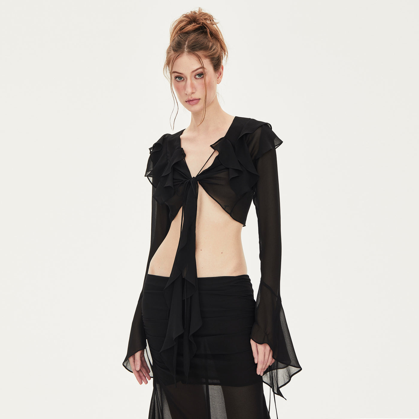 Kelly V-neck Ruffled Chiffon Crop Blouse in Black – Pann