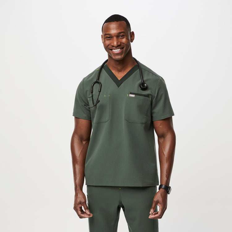 Men's Moss Scrubs · FIGS