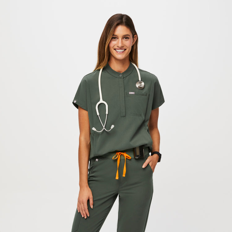 Women's Moss Scrubs - Premium Medical Uniforms & Apparel · FIGS