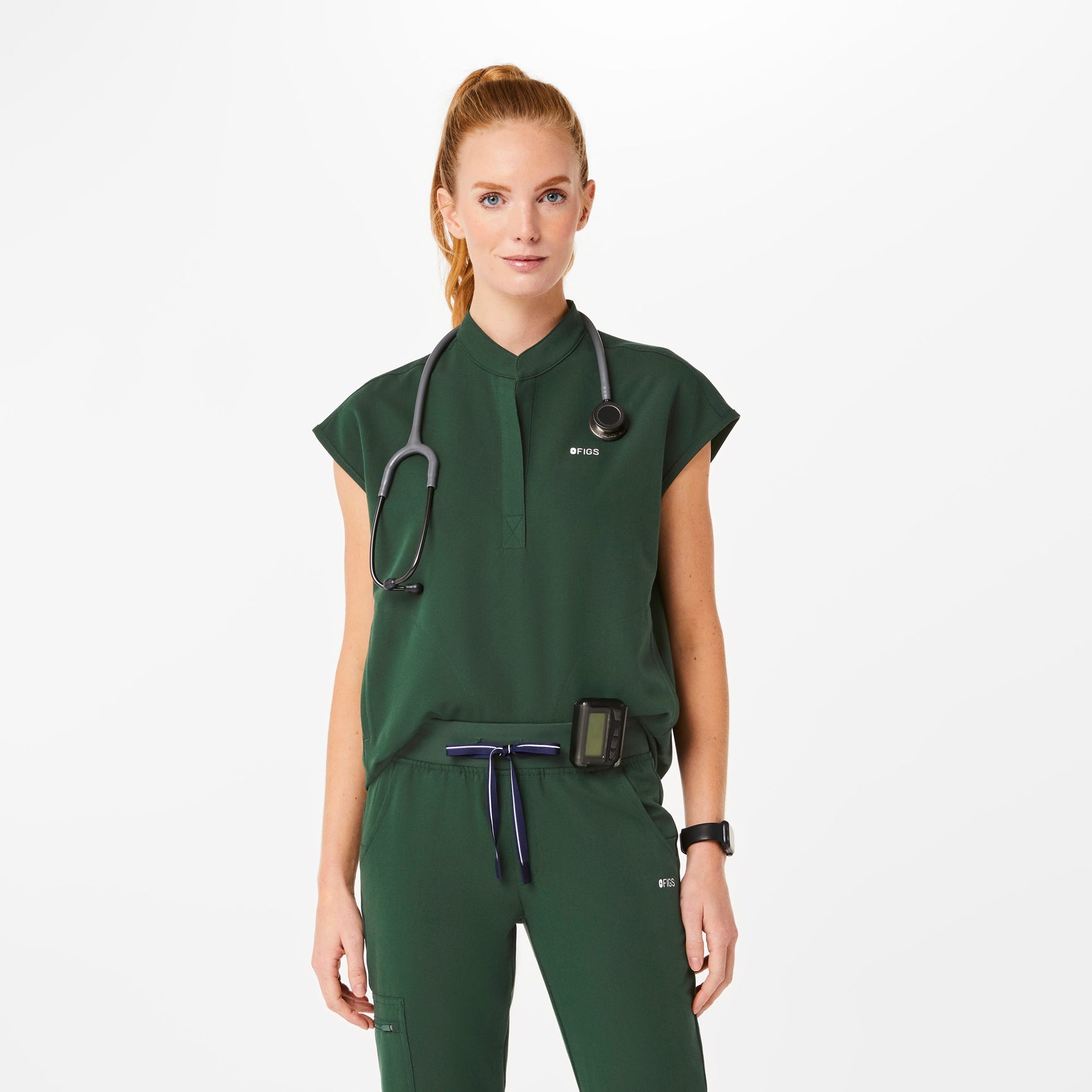 Women's Rafaela Oversized Scrub Top™ - British Racing Green · FIGS