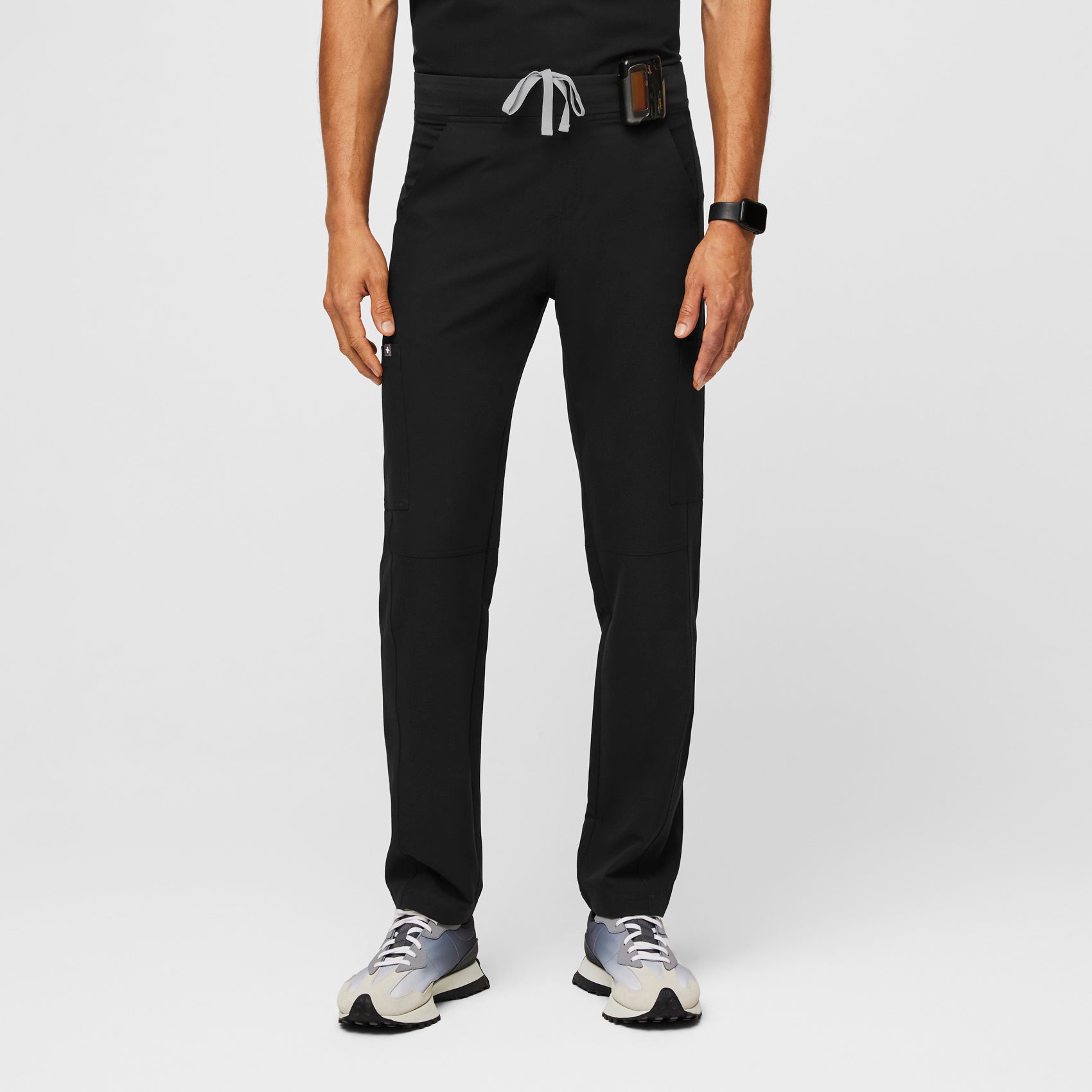 Men's Axim™ Cargo Scrub Pants - Black · FIGS