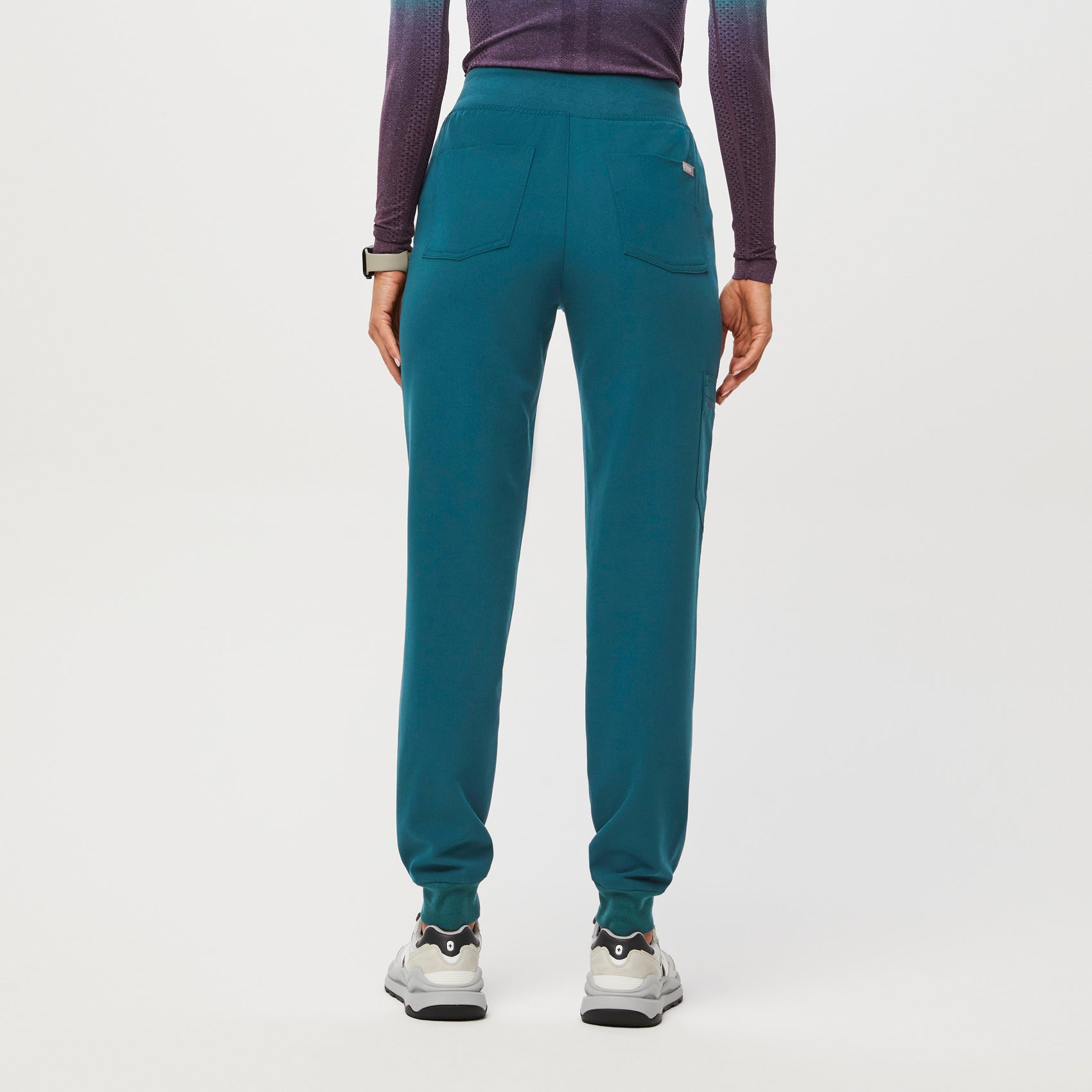 Women's High Waisted Zamora Jogger Scrub Pants™ · FIGS