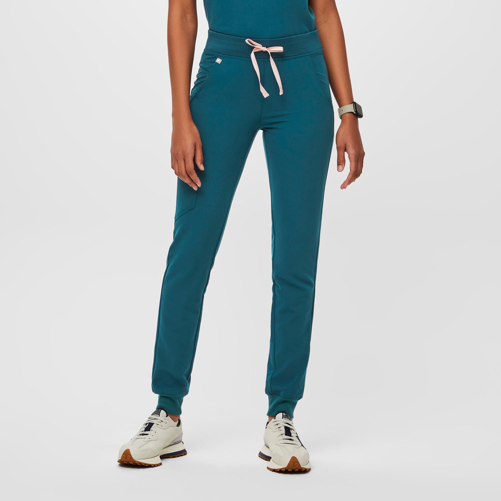 Pantalón deportivo de uniforme médico Zamora™ para mujer - Negro (1) · FIGS