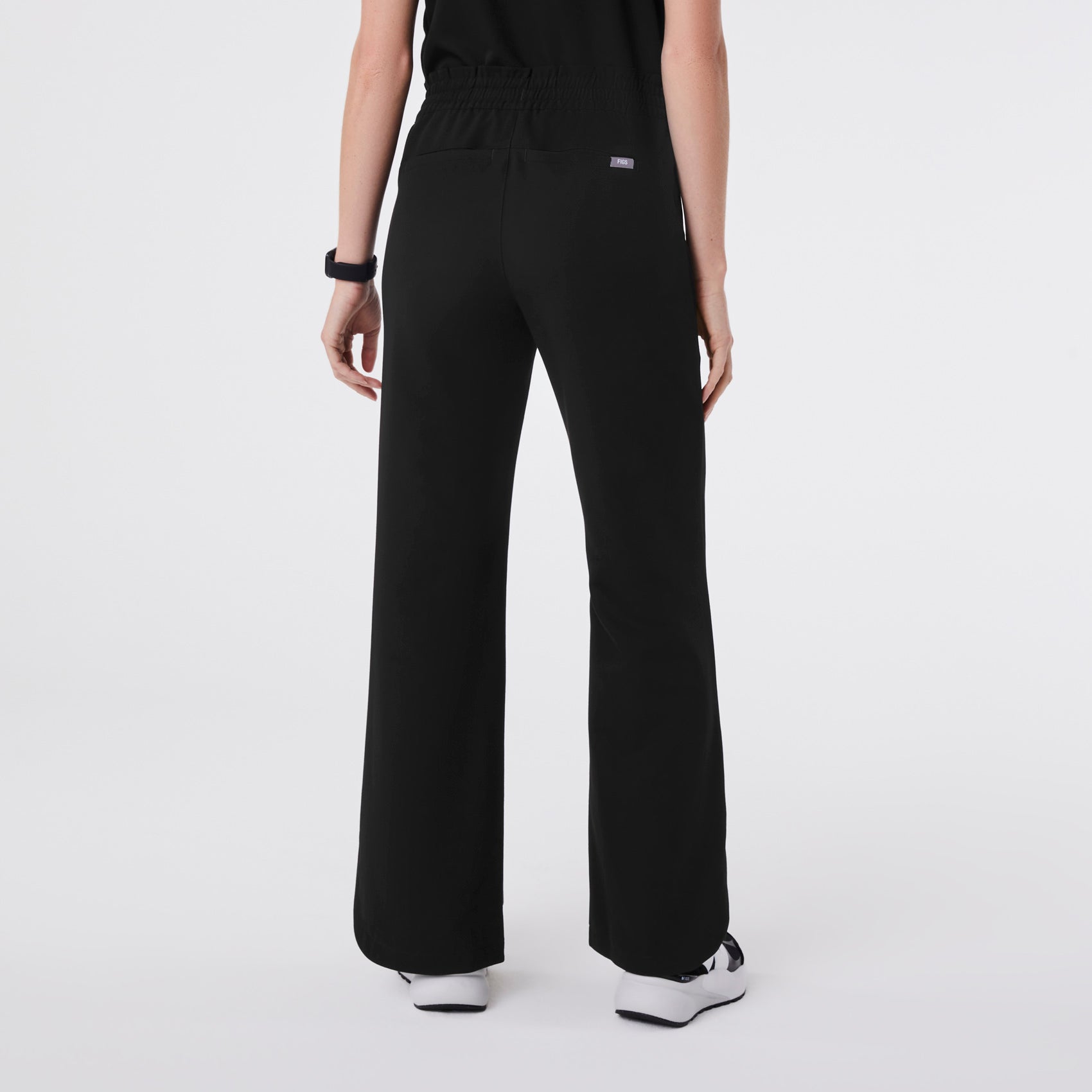 Women's High Waisted Marseille Wide Leg Scrub Pants - Black · FIGS