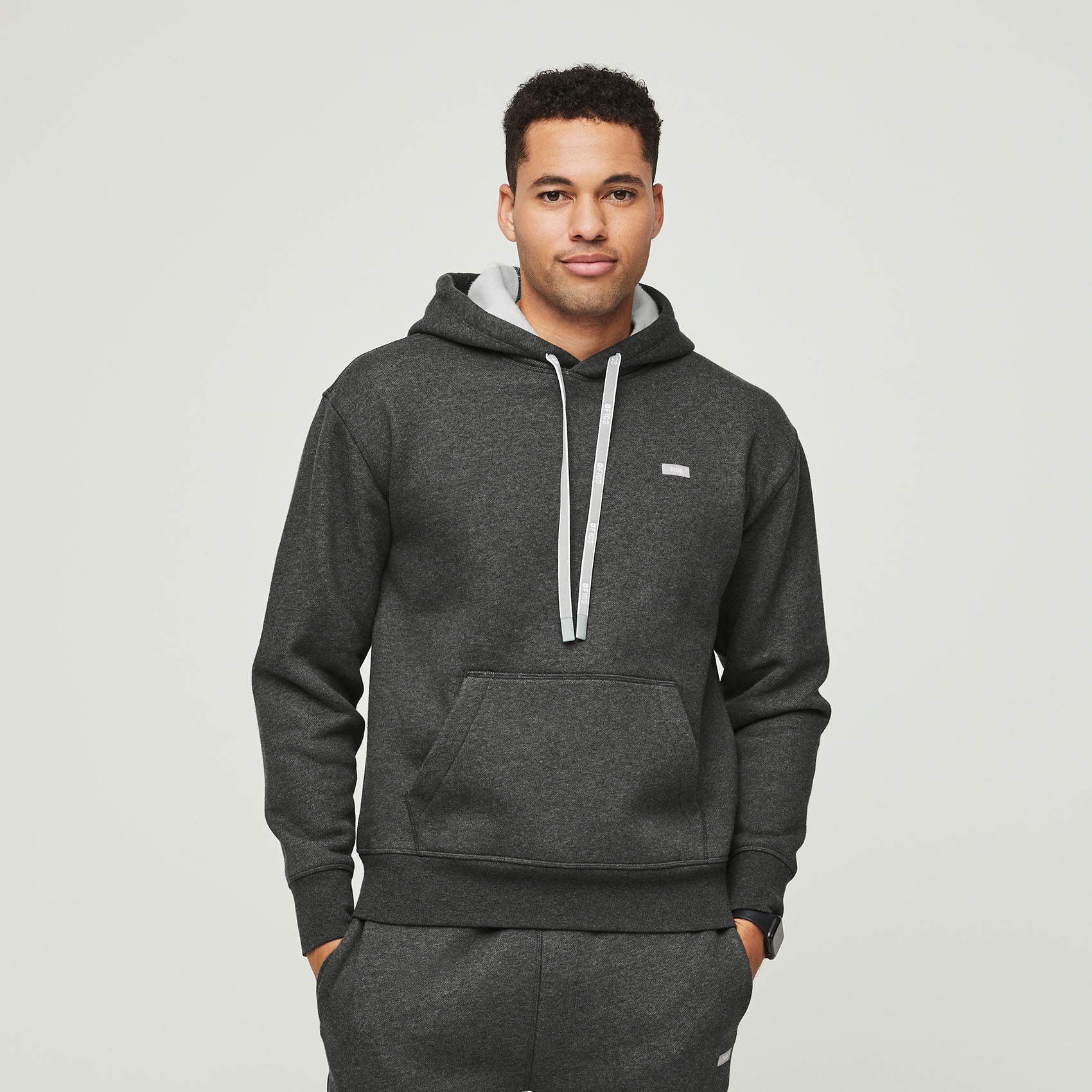 Men's Off-Shift™ Hoodie Sweatshirt - Carbón jaspeado · FIGS