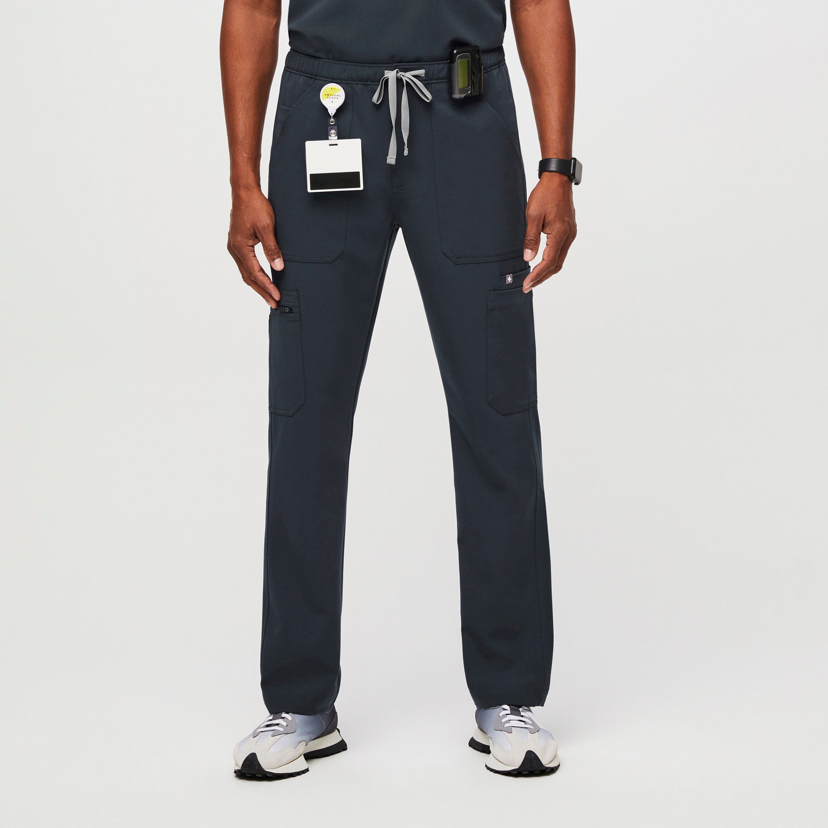 Men's Slim Cairo™ Cargo Scrub Pants - Auburn · FIGS