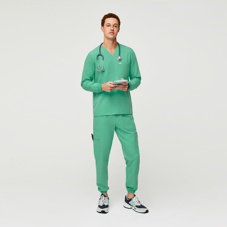 Men's Scrubs Premium Medical Uniforms & Apparel · FIGS