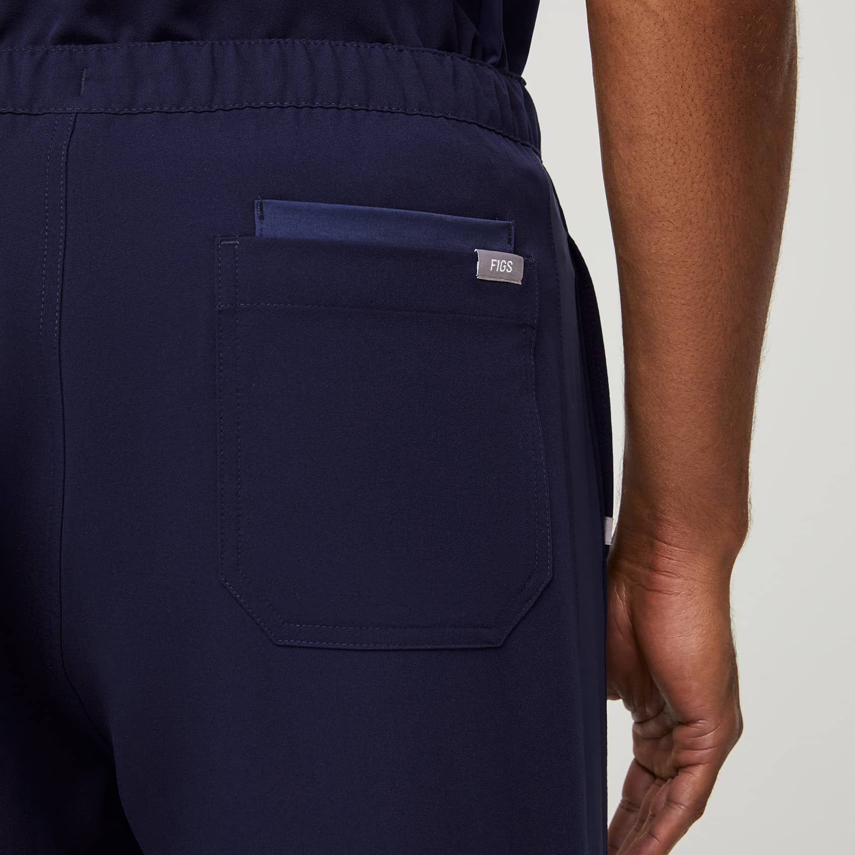 Men's Pisco™ Basic Scrub Pants - Navy/Side Panel · FIGS