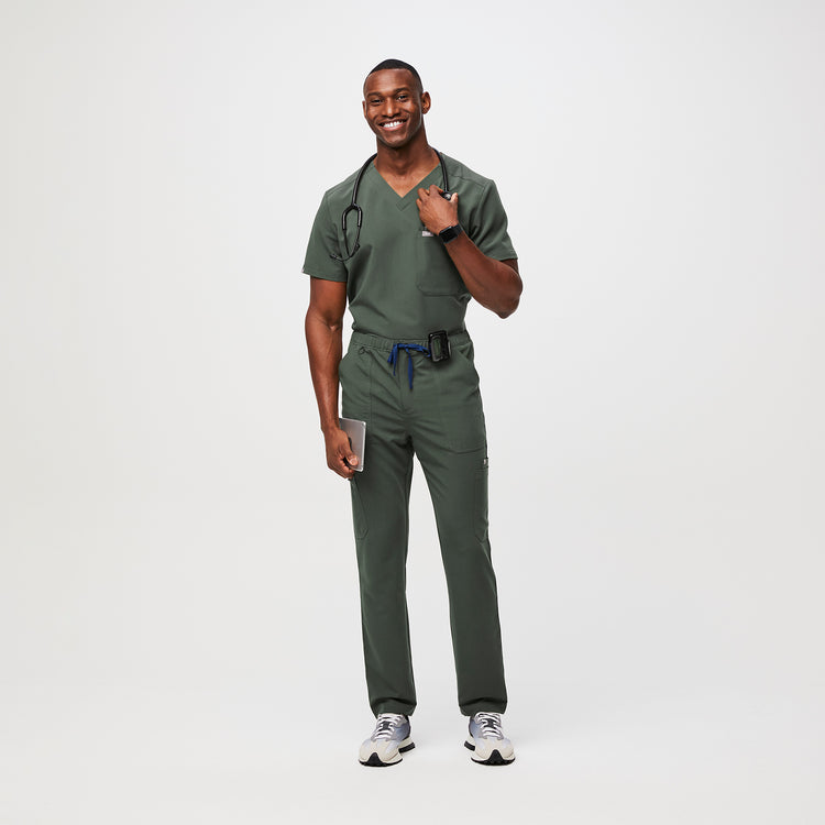 Men's Moss Scrubs · FIGS