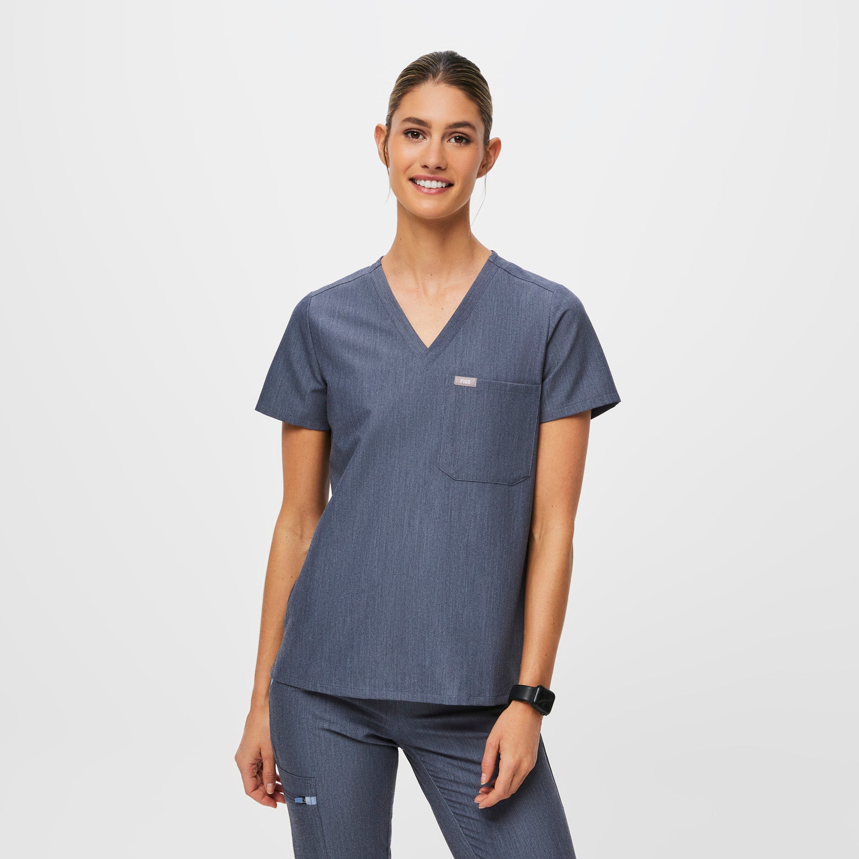 Women's Catarina One-Pocket Scrub Top - Heather Denim · FIGS