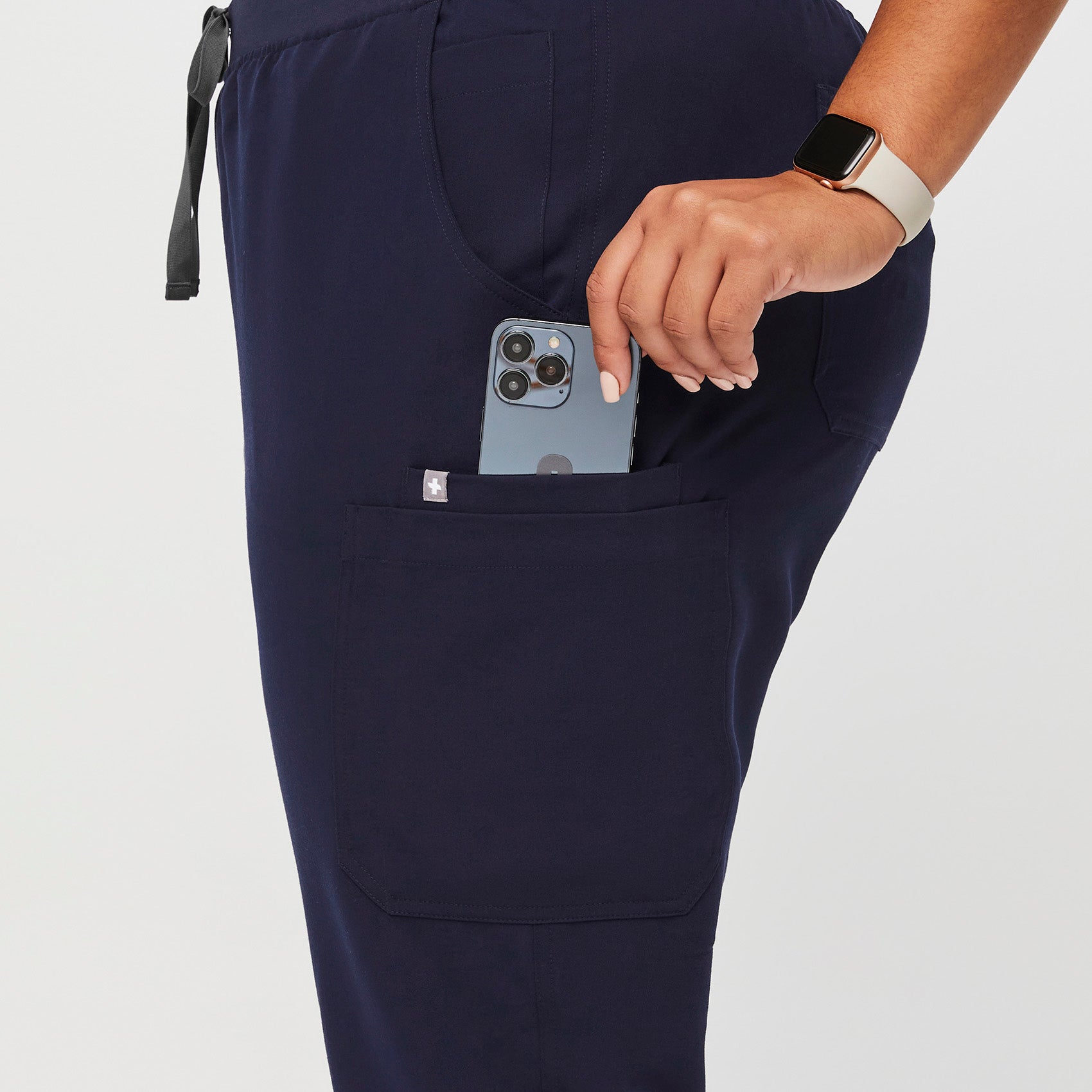 Pantalón médico skinny con cintura alta Yola™ para mujer · FIGS