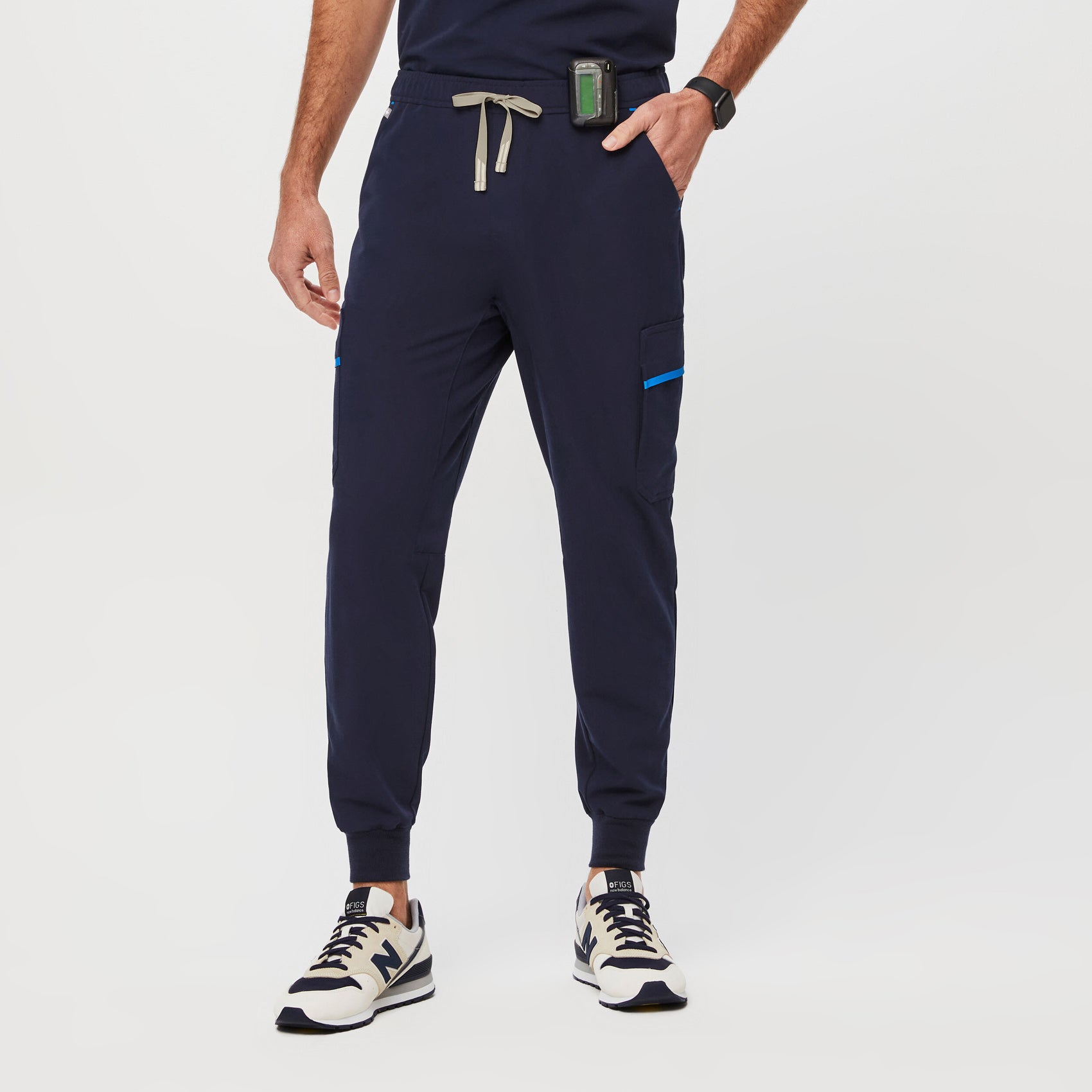 UPDATED* FIGS SCRUB REVIEW  comparing Regular and Tall sized joggers 