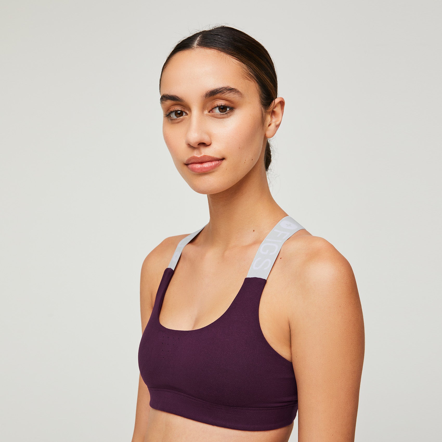 FIGS Performance 300 sports bra. Size XSmall Color - Grey Gray
