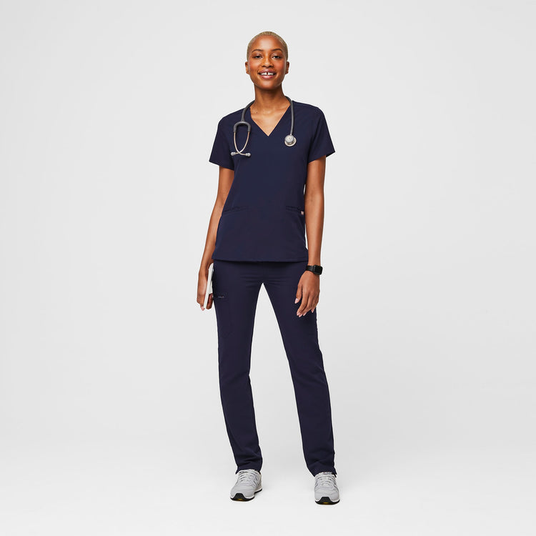 Women's Scrub Tops | FIGS