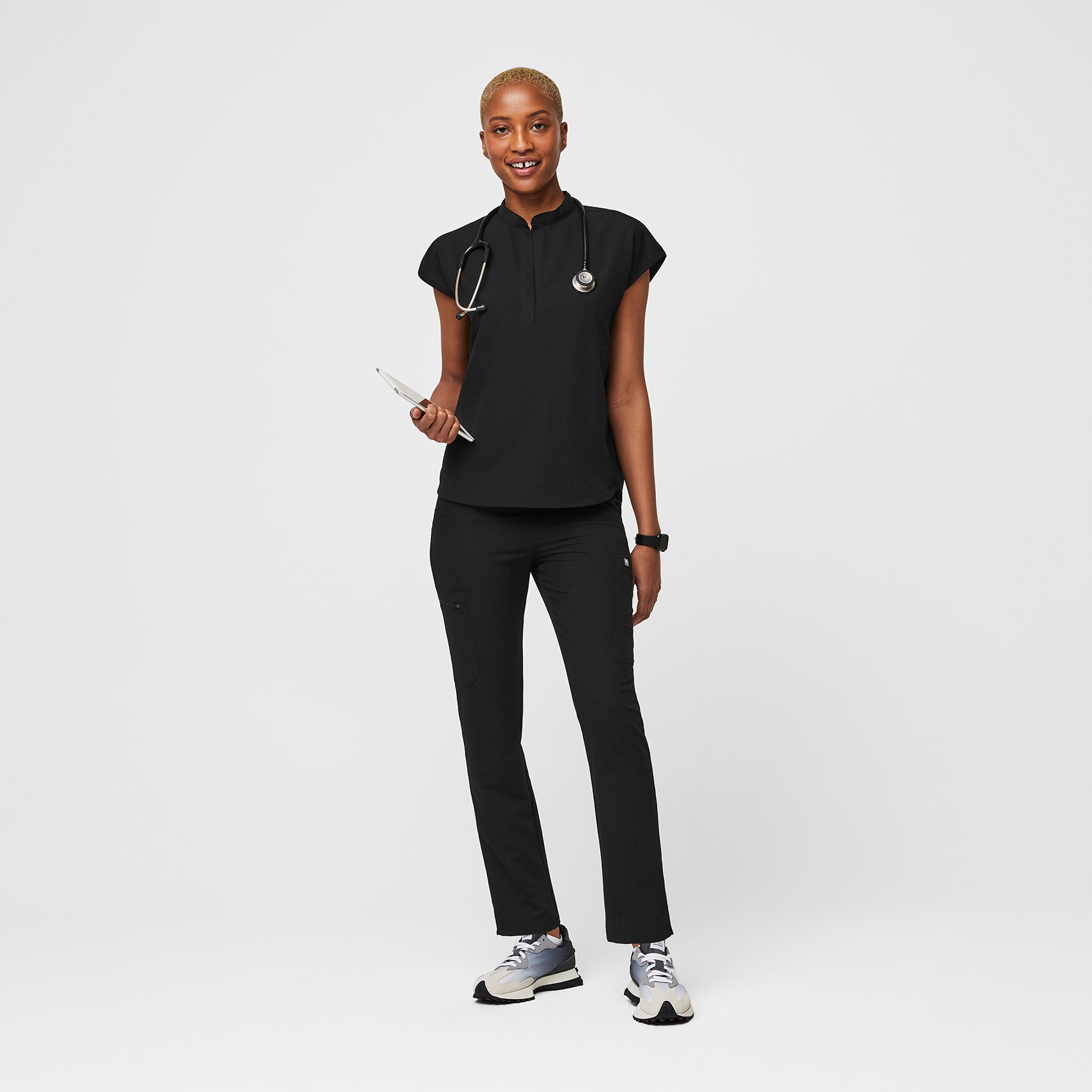 Women's Seamless Fabric - High Performance Scrubs · FIGS