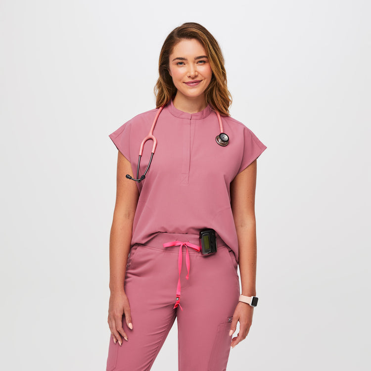 Women's Scrub Tops | FIGS