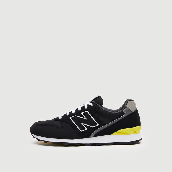 new balance black sneakers womens