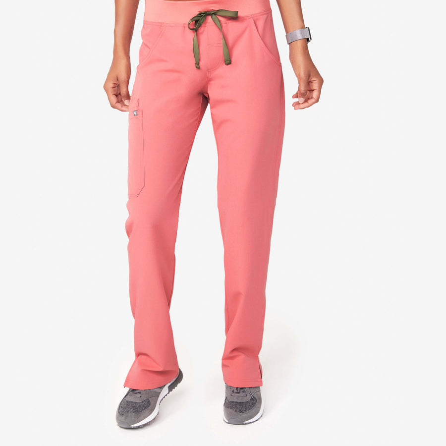 Women's Cargo Scrub Pants - Kade– FIGS