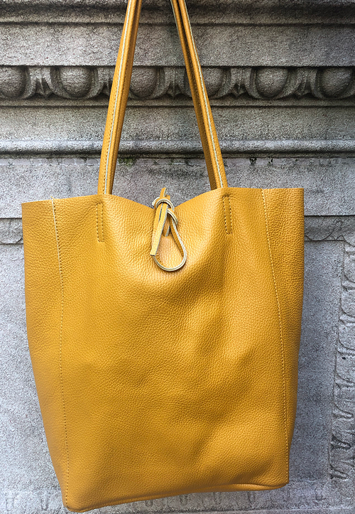 The Jacksons' tote bags are playful, stylish, strong, and easy to