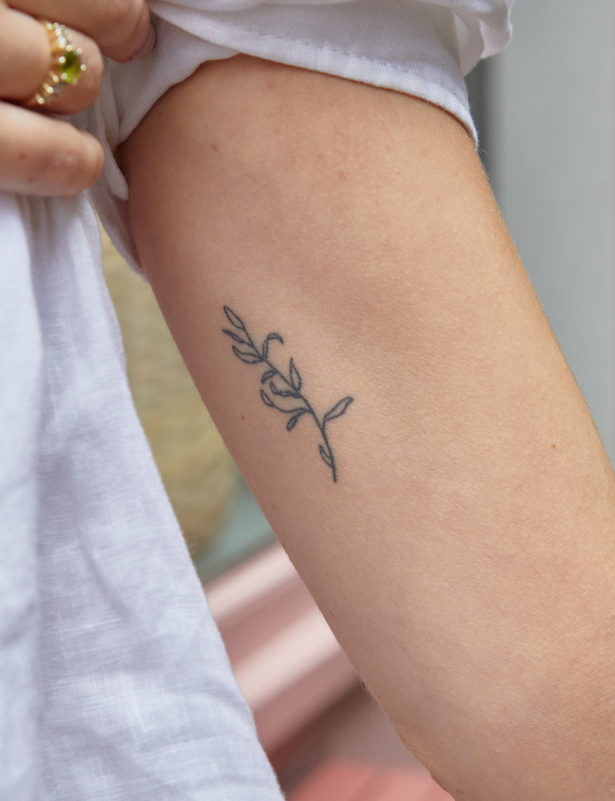 How To Take Care of A Tattoo 9 Tattoo Care Tips You Should Know  Teen  Vogue