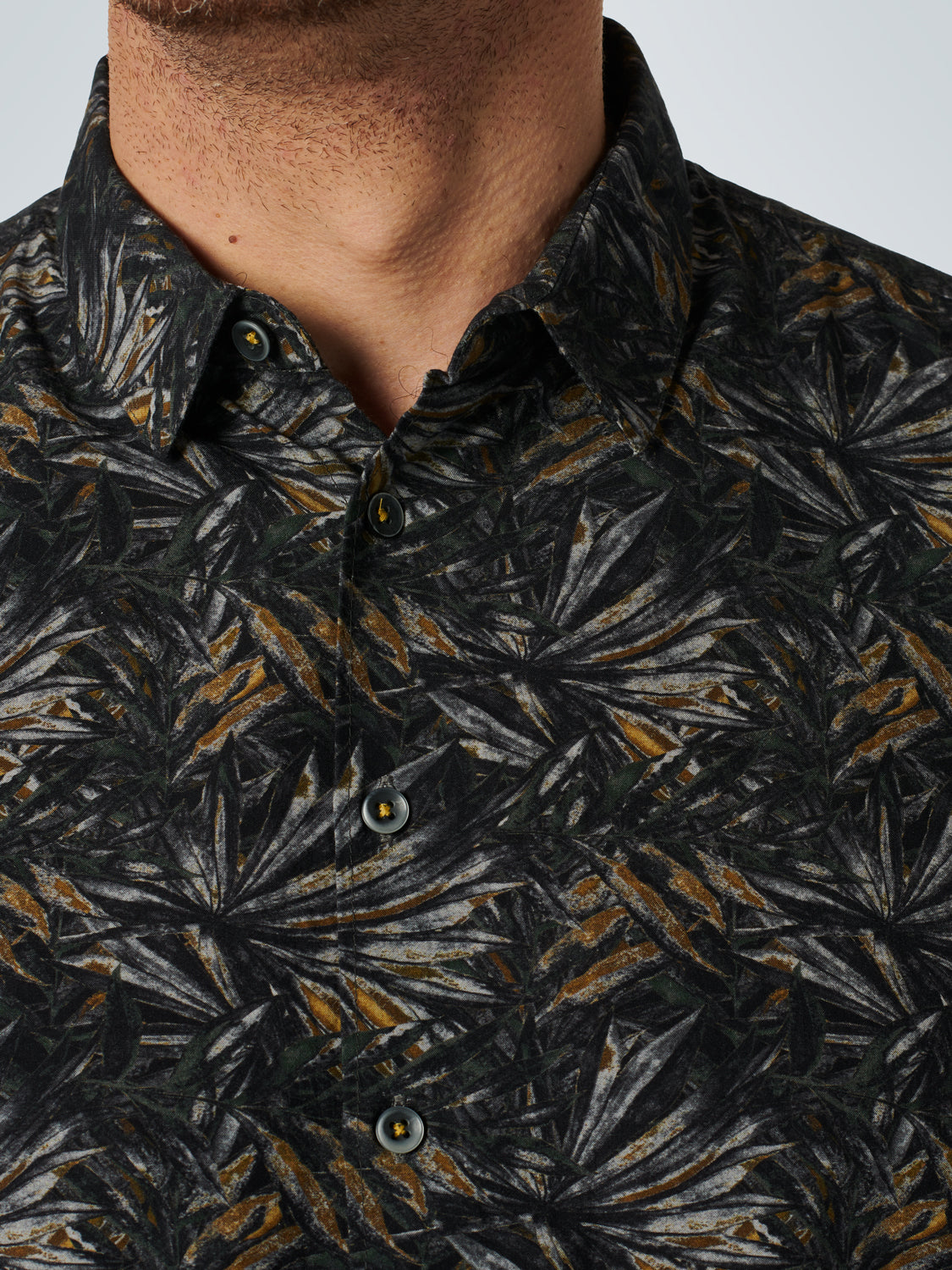 No Excess Short Sleeve Shirt: Palm Leaves - Smoke – Oxfords Clothing