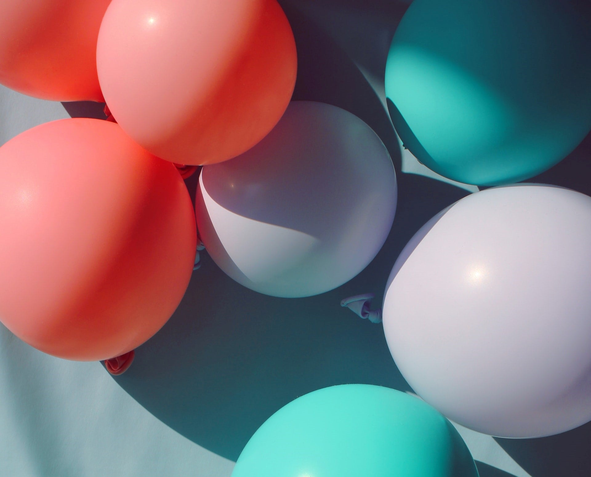 Baile de globos como juego de carnaval