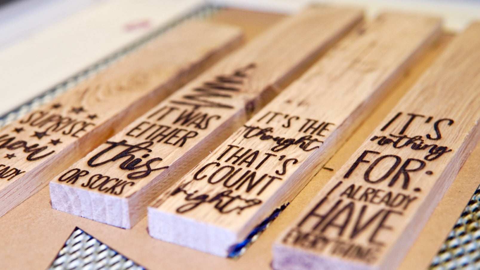 Wooden gift tag