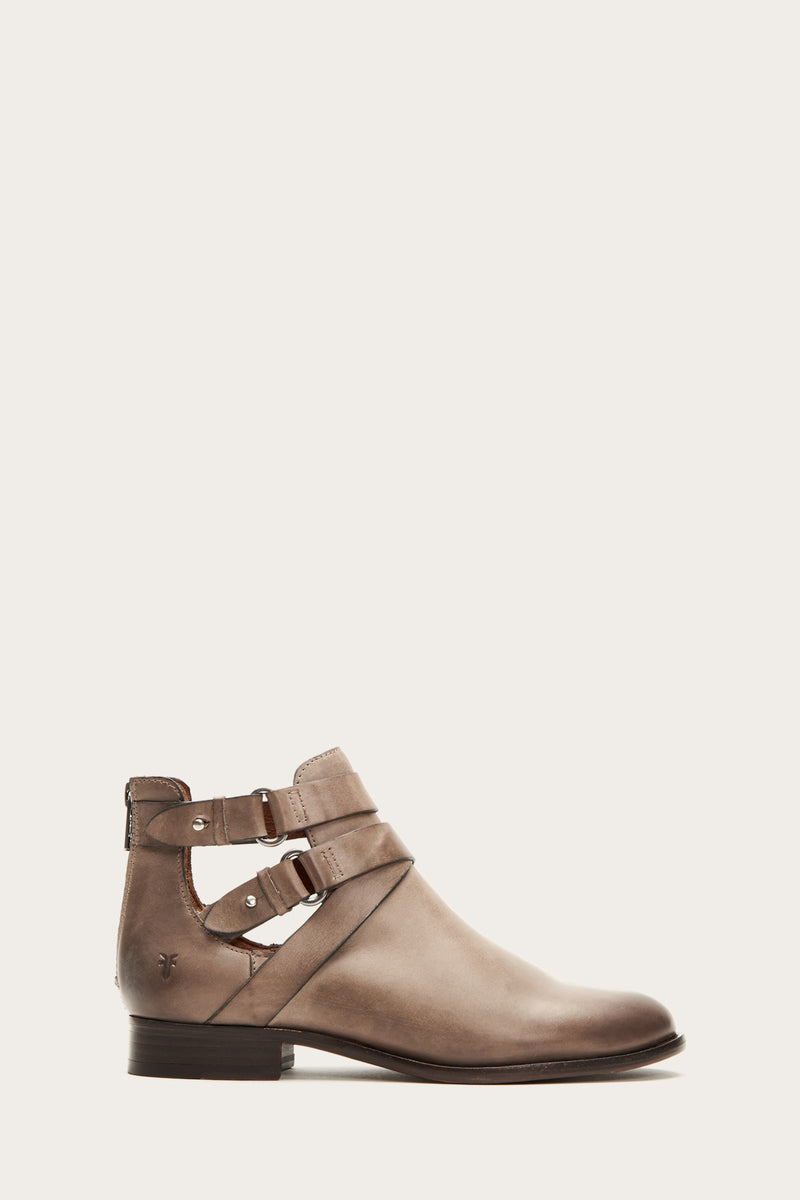 frye carly cut out shootie