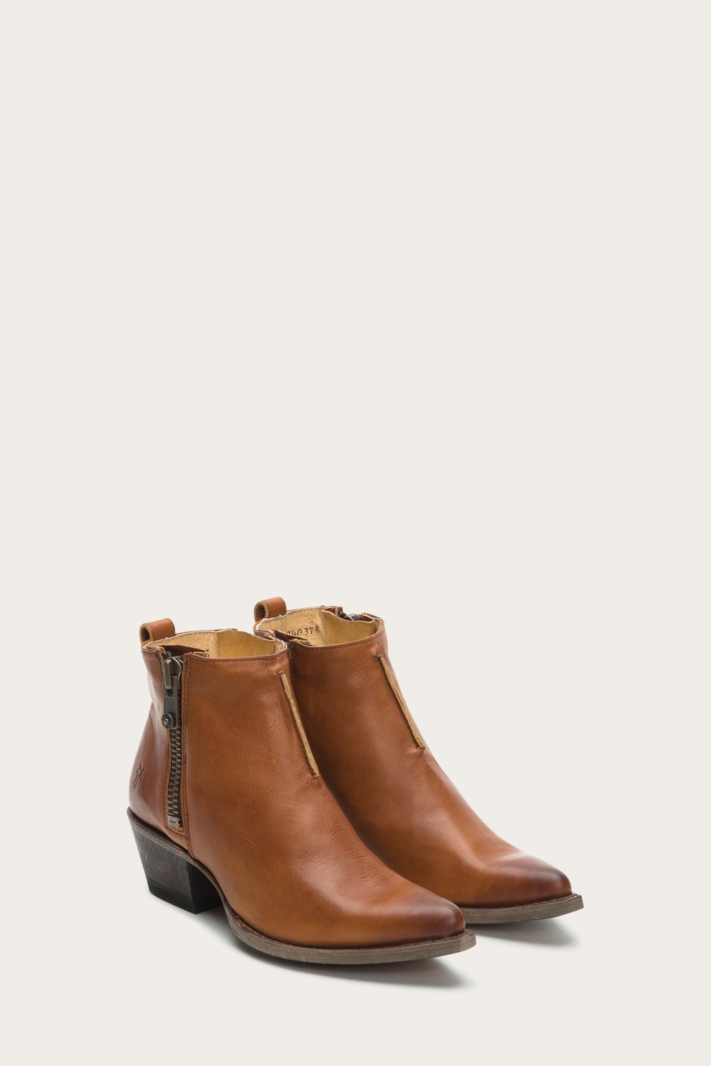 frye sacha moto shortie cognac