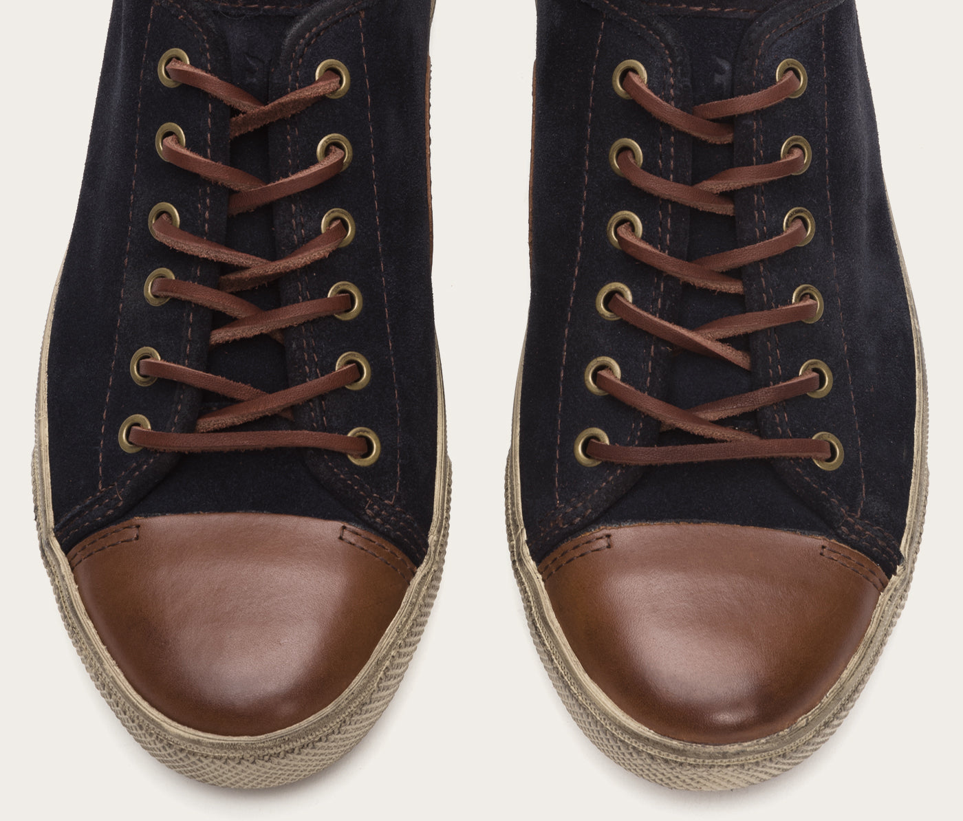 frye chamber low navy