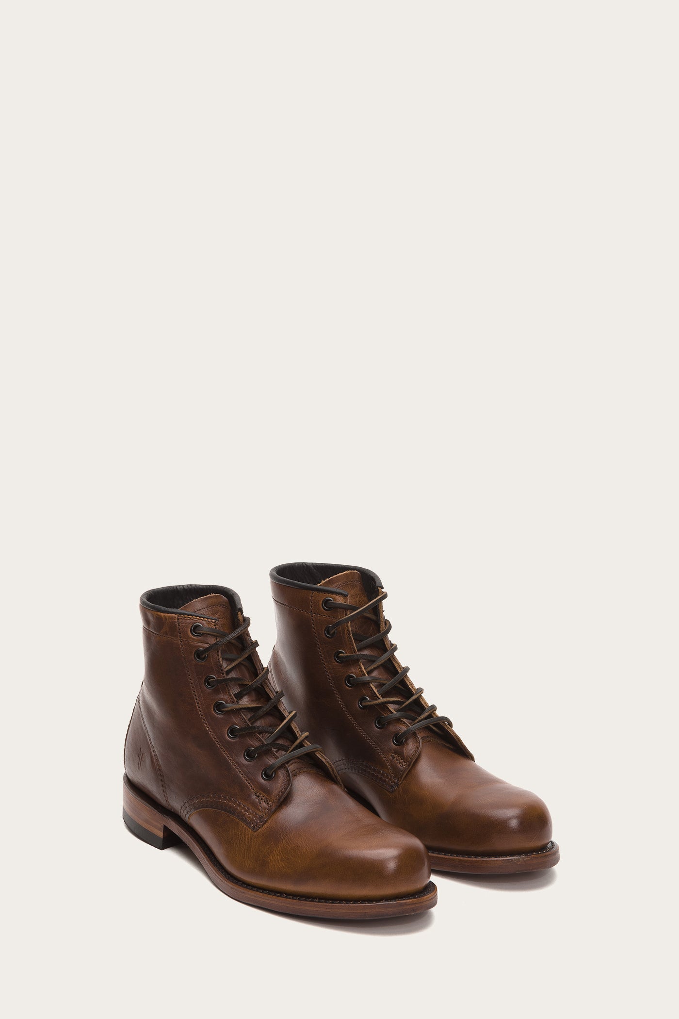 frye arkansas mid leather cognac