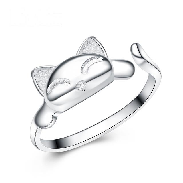lucky cat ring