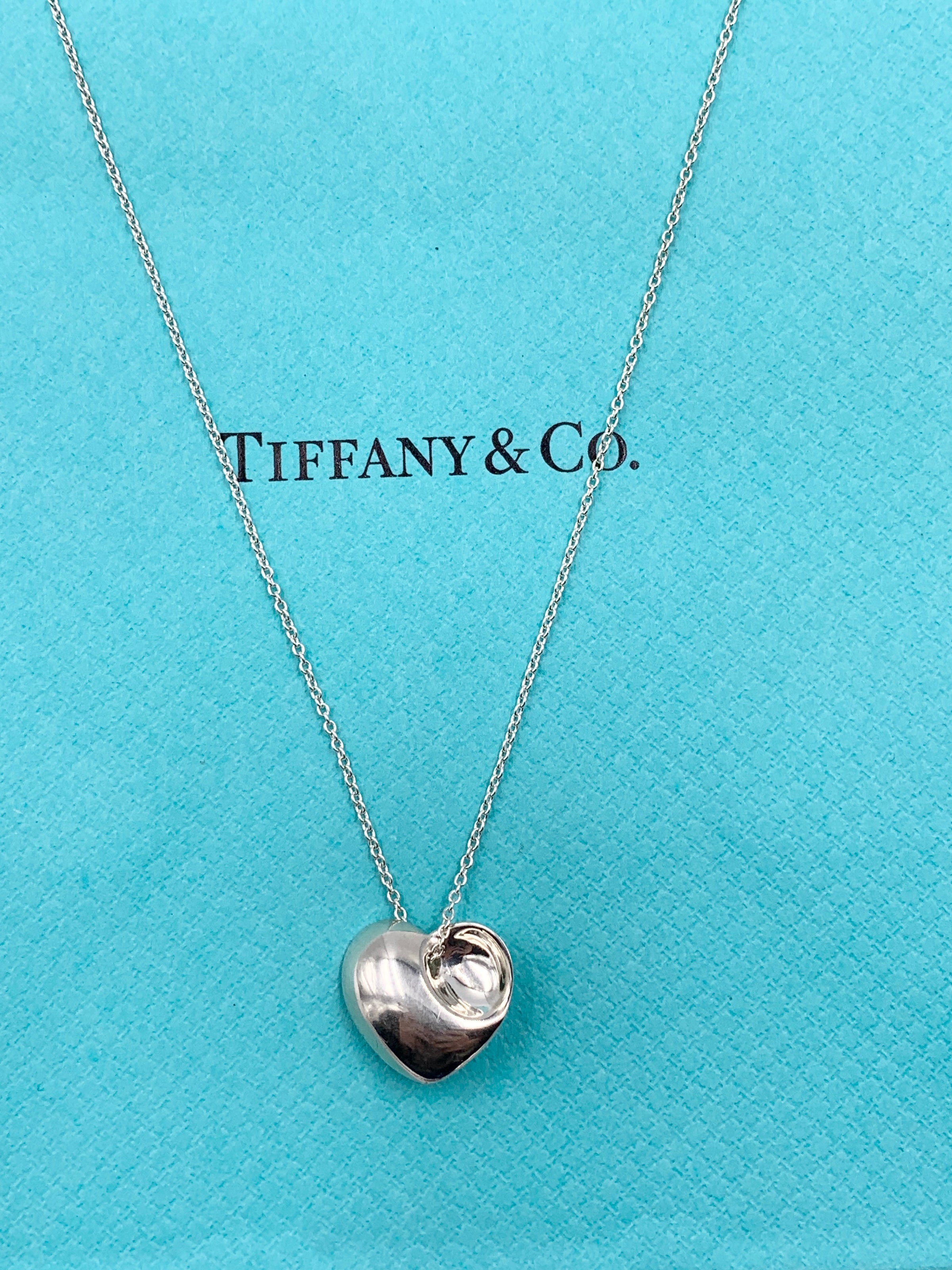 tiffany and co solid heart necklace