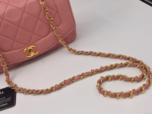 Sold-CHANEL Diana Small Single Chain Single Flap Bag Pink/gold