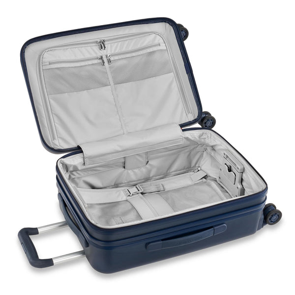 it 8 wheel maxspace large suitcase