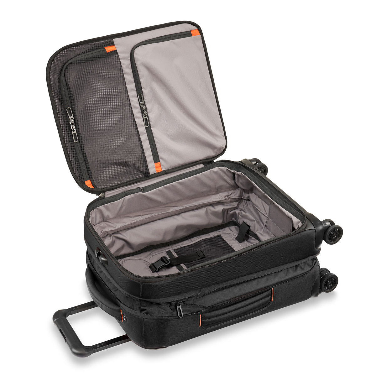 International 21" Carry-on Expandable Spinner