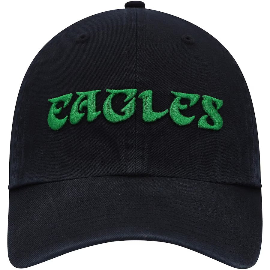 Peeping Swoop Keychain - Retro Inspired Philadelphia Eagles