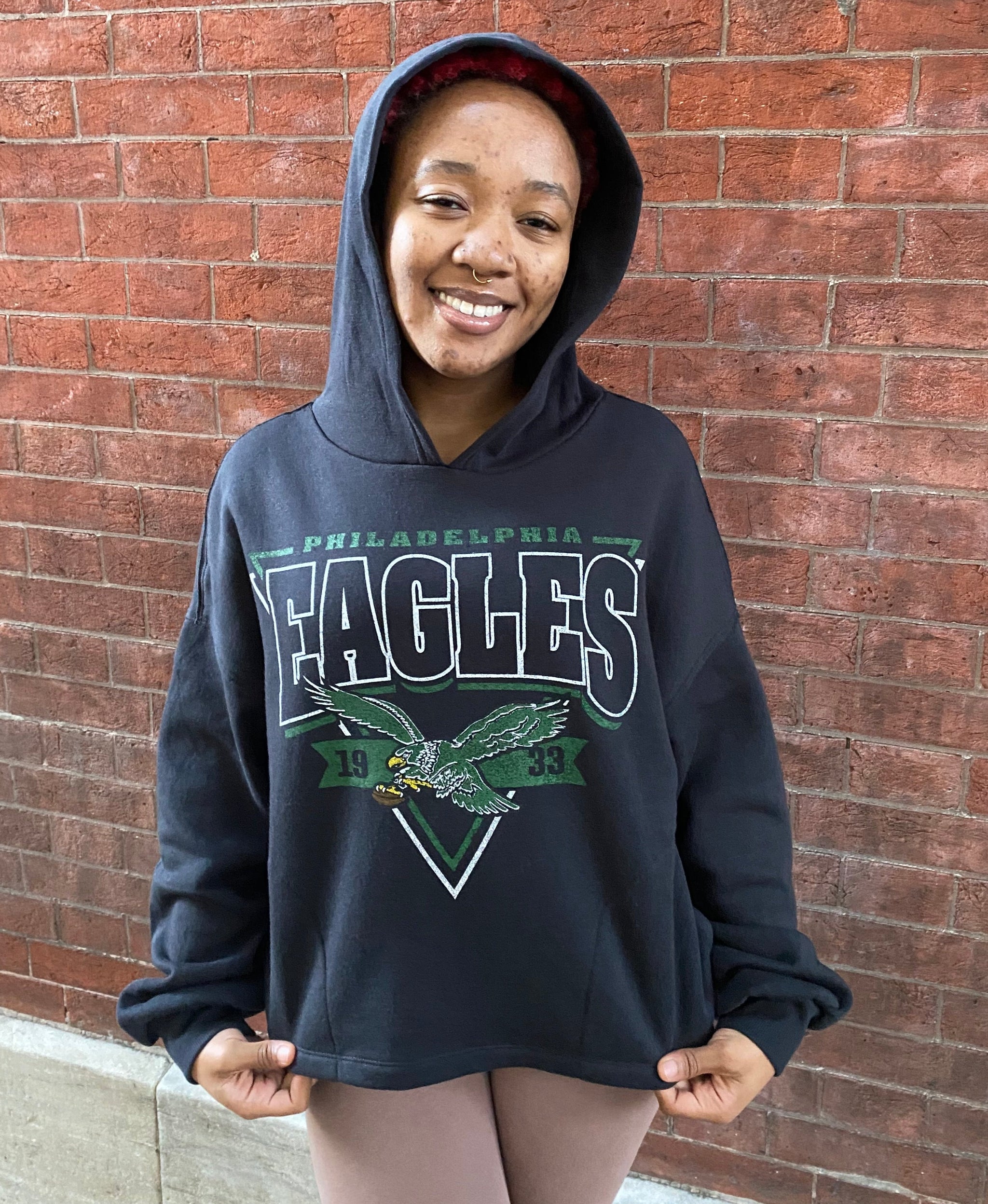 Men's Fanatics Branded Black Philadelphia Eagles Timeless Collection  Vintage Arch Pullover Hoodie