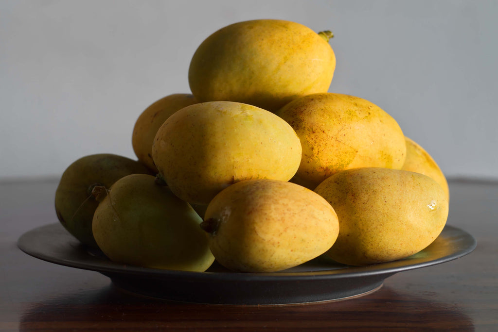 bowl of mangoes