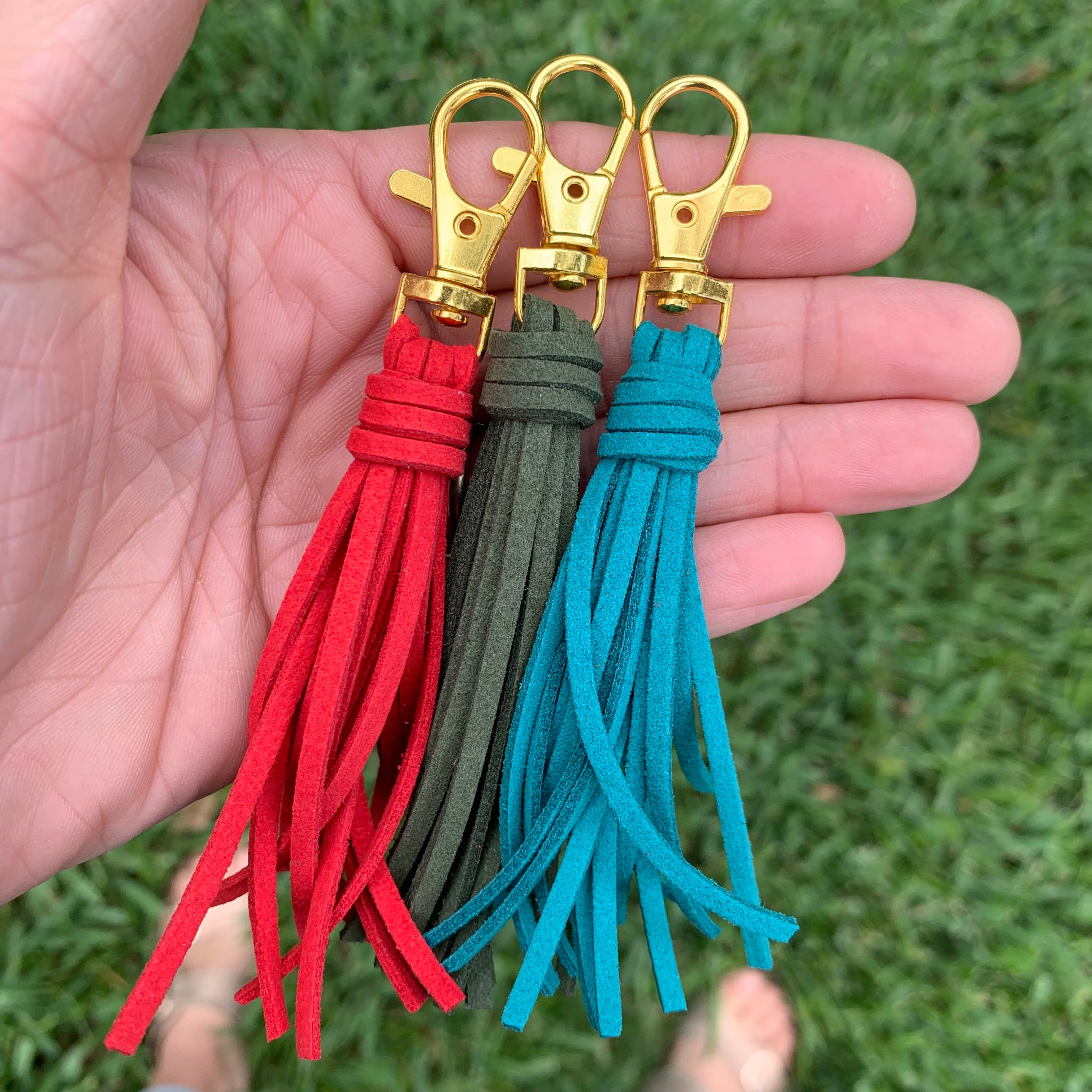 MSCFTFB 10pcs Tassel Purse Charm,Leather Keychain,Key Chain for Car Keyring  Purse Accessory Bag Charm Gift for Mom(Black) at Amazon Women's Clothing  store