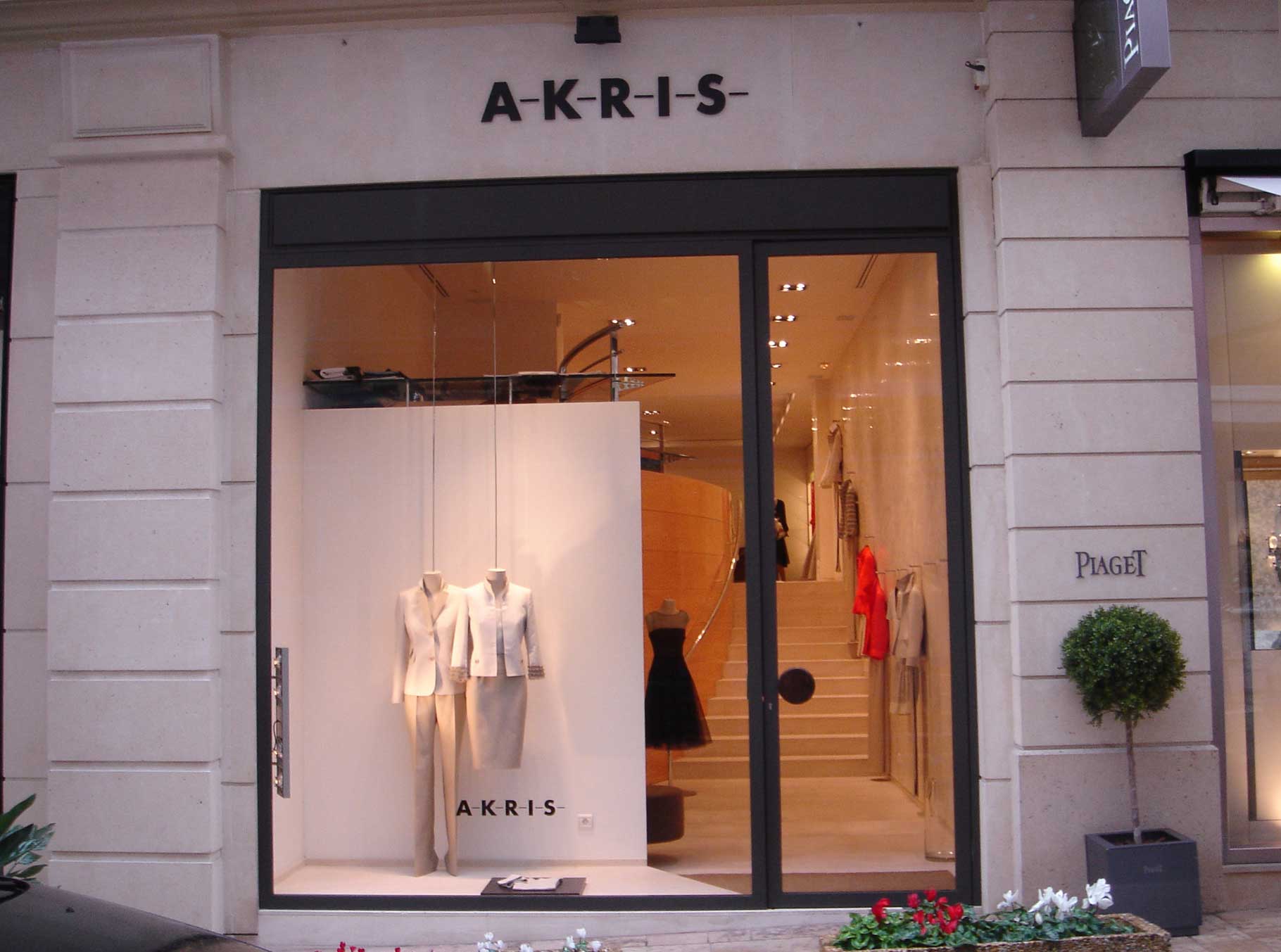 Paris Boutique Akris