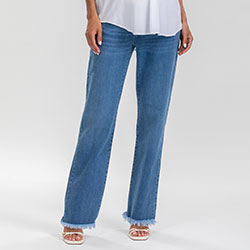 Maternity Jeans - Skinny, Boyfriend or Mom Fit ... Find your Jeans!