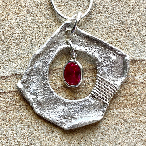 Ruby Pendulum