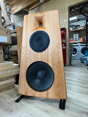Are open baffle speakers a flawed technology? 