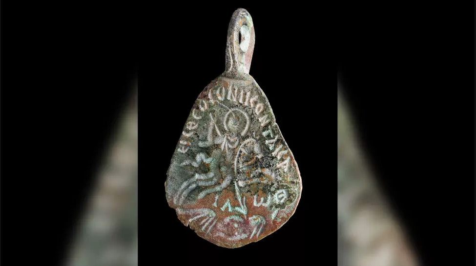 Ancient amulet pendant